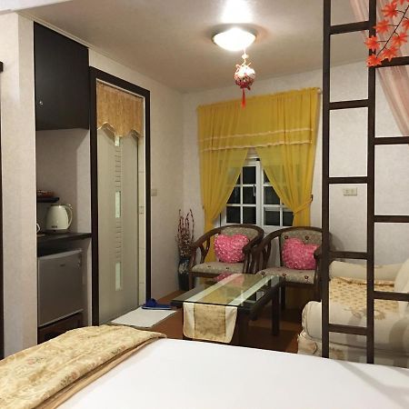 Chulu Wenxin Xiao Zhan Homestay מראה חיצוני תמונה